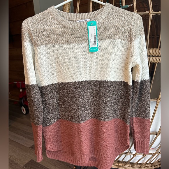 Pink Clover Nickole Textured Sweater - Picture 1 of 3